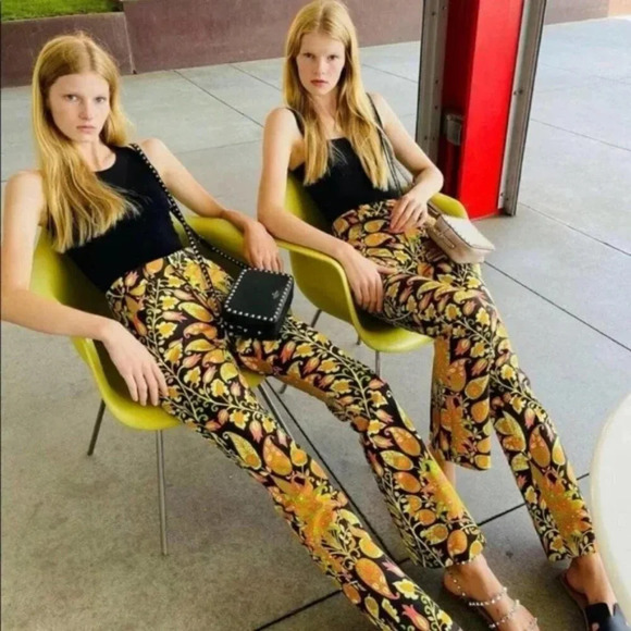 Zara Printed Flared Pants Trousers Groovy Floral 70's Pattern Sz Small - Picture 5 of 16